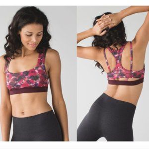 Lululemon Splendour Sports Bra Poppy Petals Berry Rumble Multi / Black size 4